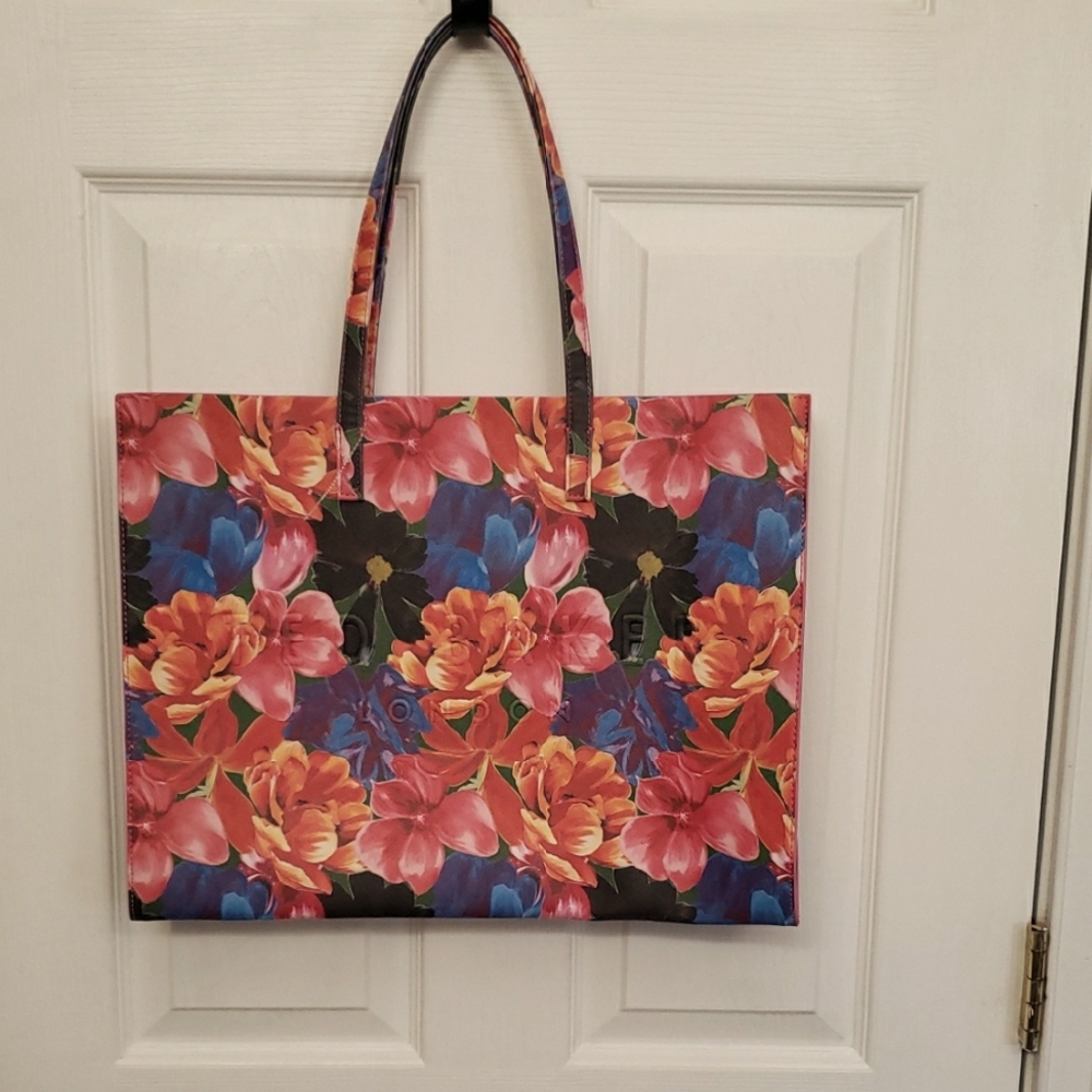 Ted Baker "The Icon‎ Tote" Floral Tote Bag NWT .